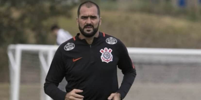 O famoso ex-jogador de futebol do Corinthians (Foto: Divulgação) O famoso ex-jogador de futebol do Corinthians (Foto: Divulgação)
