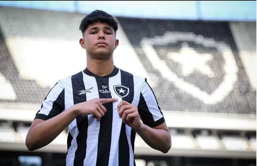 Bruninho é craque de futebol do Botafogo (Foto: Divulgação) Bruninho é craque de futebol do Botafogo (Foto: Divulgação)