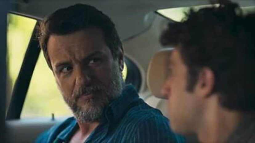 Molina topa fazer DNA de Mavi no resumo de hoje (Foto: Reprodução/ TV Globo) Molina topa fazer DNA de Mavi no resumo de hoje (Foto: Reprodução/ TV Globo)
