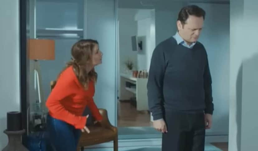 Musa tenta, mas Jale mantém decidida a se divorciar (Foto: Reprodução/ Record TV) Musa tenta, mas Jale mantém decidida a se divorciar (Foto: Reprodução/ Record TV)