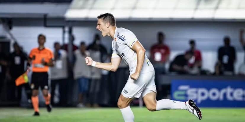 Julio Furch fez gols importantes no Santos em 2023 (Reprodução: Abner Dourado/AGIF) Julio Furch fez gols importantes no Santos em 2023 (Reprodução: Abner Dourado/AGIF)