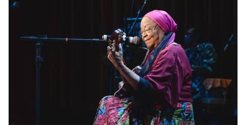 Dona Jandira falece as 85 anos. Cantora é um ícone do Samba (Foto: Vitor Maciel) Dona Jandira falece as 85 anos. Cantora é um ícone do Samba (Foto: Vitor Maciel)