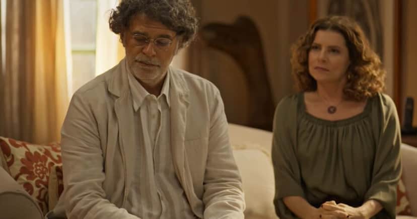 Deodora e Ariosto usam Primo Cícero (Foto: Reprodução/ TV Globo) Deodora e Ariosto usam Primo Cícero (Foto: Reprodução/ TV Globo)
