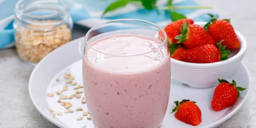 Shake de morango com farelos de aveia e chia para emagrecer (Foto: Reprodução/ Internet) Shake de morango com farelos de aveia e chia para emagrecer (Foto: Reprodução/ Internet)