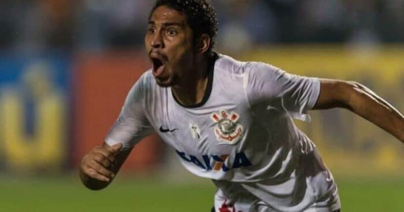 Wallace Reis quando jogou no Corinthians (Foto: Reprodução/ Internet) Wallace Reis quando jogou no Corinthians (Foto: Reprodução/ Internet)