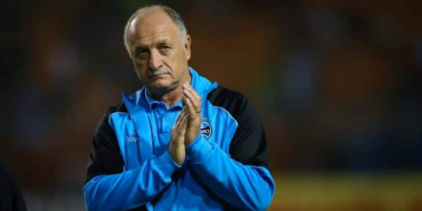 Rasteira no Grêmio: Time da Série A quer assinar com Felipão (Foto: Lucas Uebel/Grêmio FBPA) Rasteira no Grêmio: Time da Série A quer assinar com Felipão (Foto: Lucas Uebel/Grêmio FBPA)