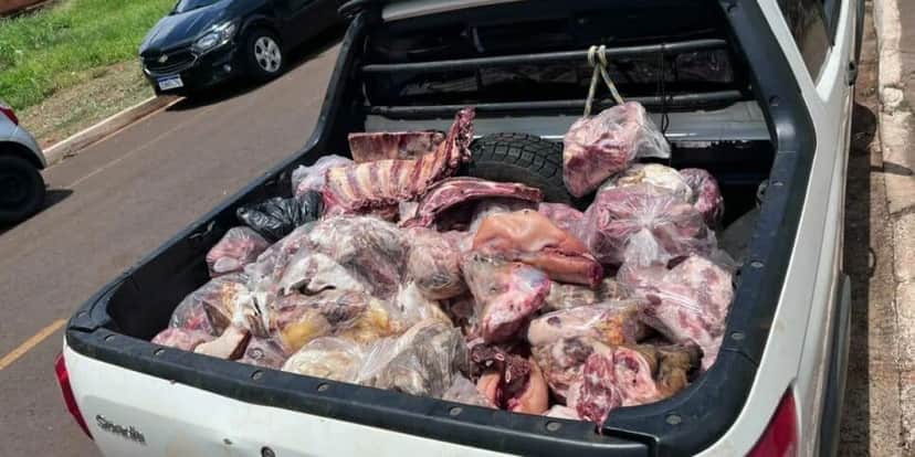 Mais de 700 kg de carne foram apreendidas pela Vigilância Sanitária (Foto Reprodução/Internet) Mais de 700 kg de carne foram apreendidas pela Vigilância Sanitária (Foto Reprodução/Internet)