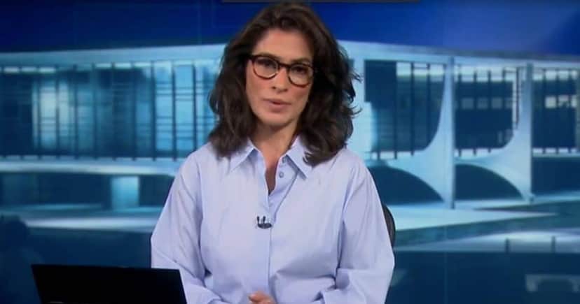 Renata Vasconcellos no Jornal Nacional (Foto: Reprodução/ Globo) Renata Vasconcellos no Jornal Nacional (Foto: Reprodução/ Globo)
