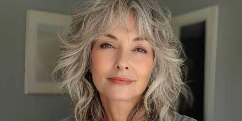 Corte de cabelo franja cortina (Foto Reprodução/Pinterest) Corte de cabelo franja cortina (Foto Reprodução/Pinterest)