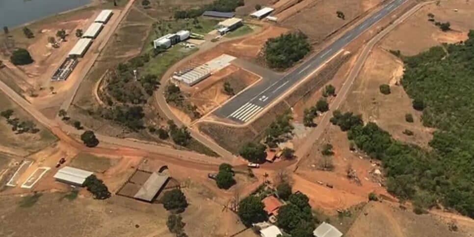 Aeroporto particular na Terra Prometida (Foto: Reprodução/ Instagram) Aeroporto particular na Terra Prometida (Foto: Reprodução/ Instagram)