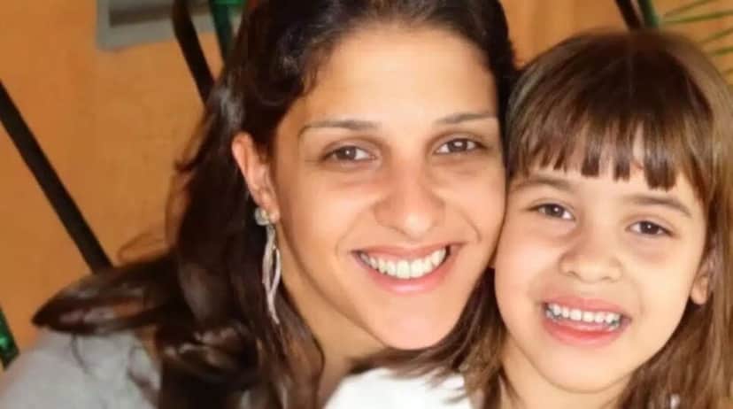 Psicografia da menina chega à mãe repleta de saudades e previsão de um futuro juntas novamente (Foto: Reprodução/ Internet) Psicografia da menina chega à mãe repleta de saudades e previsão de um futuro juntas novamente (Foto: Reprodução/ Internet)