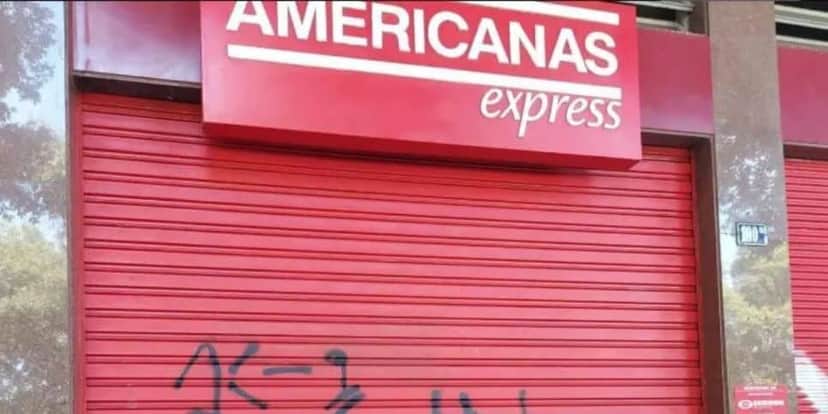 A loja Americanas Express, localizada na Rua da Glória, próxima ao Chafariz Histórico da Glória (Foto Reprodução/Instagram) A loja Americanas Express, localizada na Rua da Glória, próxima ao Chafariz Histórico da Glória (Foto Reprodução/Instagram)