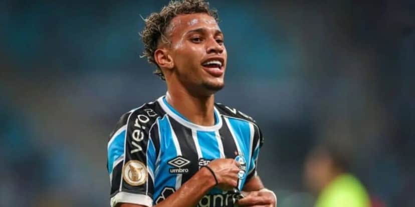 Bitello deslanchou no Grêmio (Reprodução: Instagram) Bitello deslanchou no Grêmio (Reprodução: Instagram)