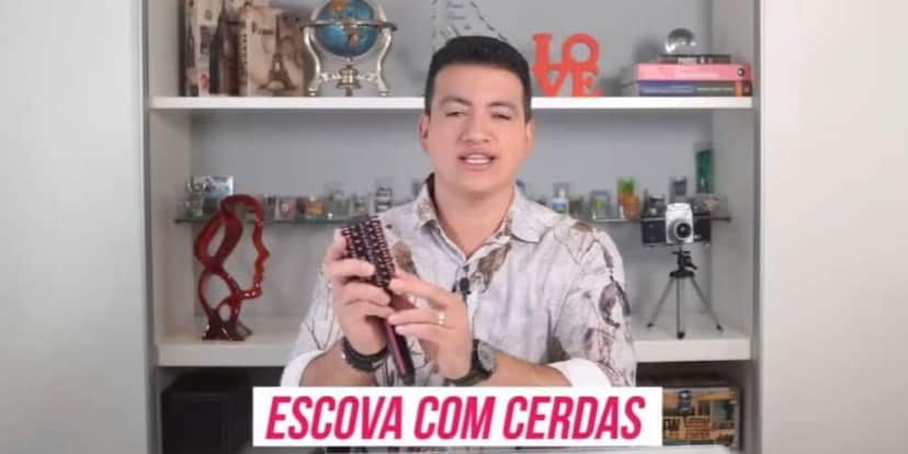 Cabelo: Escovas http://tvfoco.uai.com.br/wp-content/uploads/2015/05/Daniela-Mercury.jpg Cabelo: Escovas http://tvfoco.uai.com.br/wp-content/uploads/2015/05/Daniela-Mercury.jpg