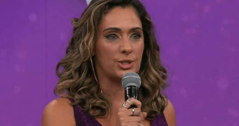 Apresentadora da Band comenta sobre momentos terríveis (Foto: Reprodução/Band) Apresentadora da Band comenta sobre momentos terríveis (Foto: Reprodução/Band)