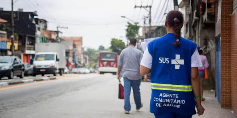 Os agentes comunitários de saúde são fundamentais para a sociedade (Reprodução: Internet) Os agentes comunitários de saúde são fundamentais para a sociedade (Reprodução: Internet)