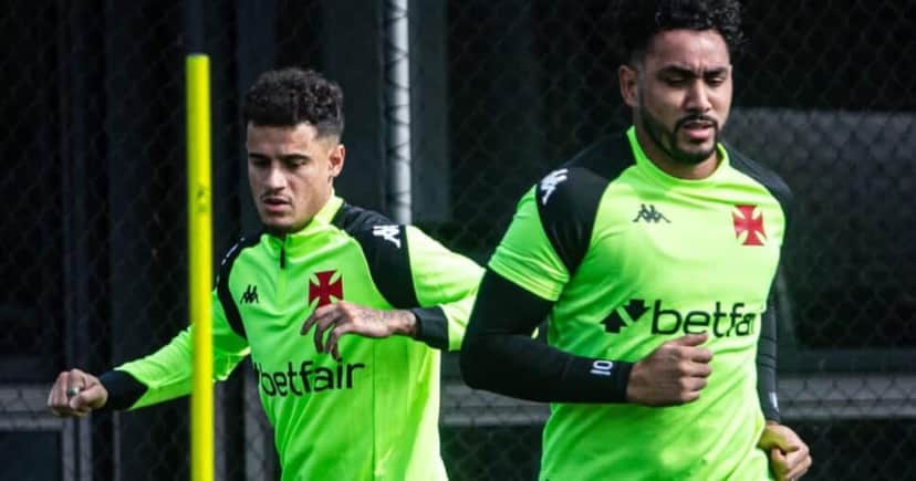 Coutinho e Payet ganharam mais um craque no Vasco (Foto: Leandro Amorim) Coutinho e Payet ganharam mais um craque no Vasco (Foto: Leandro Amorim)