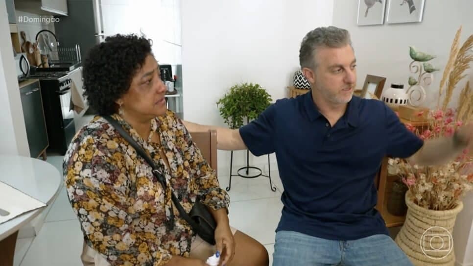 Apresentador expõe conversa dos bastidores e promessa que fez e cumprimento da mesma (Foto: Reprodução/ TV Globo) Apresentador expõe conversa dos bastidores e promessa que fez e cumprimento da mesma (Foto: Reprodução/ TV Globo)