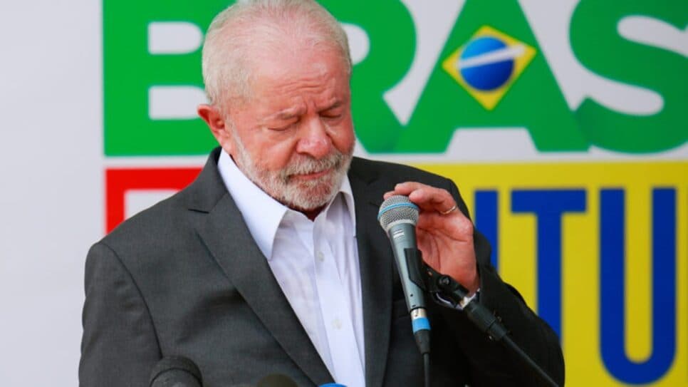 Sensitivo coloca fim para o presidente em seu futuro (Foto: Reprodução/ Poder 360) Sensitivo coloca fim para o presidente em seu futuro (Foto: Reprodução/ Poder 360)