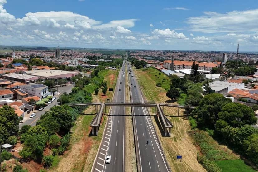 Trecho da Rodovia Luiz de Queiroz (SP-304) em Santa Bárbara d’Oeste - Foto: Alex Ferreira Trecho da Rodovia Luiz de Queiroz (SP-304) em Santa Bárbara d’Oeste - Foto: Alex Ferreira