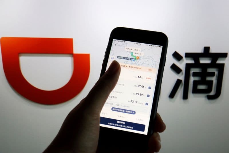 Outros apps passaram a suprir a ausência da Uber na china (Foto Reprodução/Reuters) Outros apps passaram a suprir a ausência da Uber na china (Foto Reprodução/Reuters)