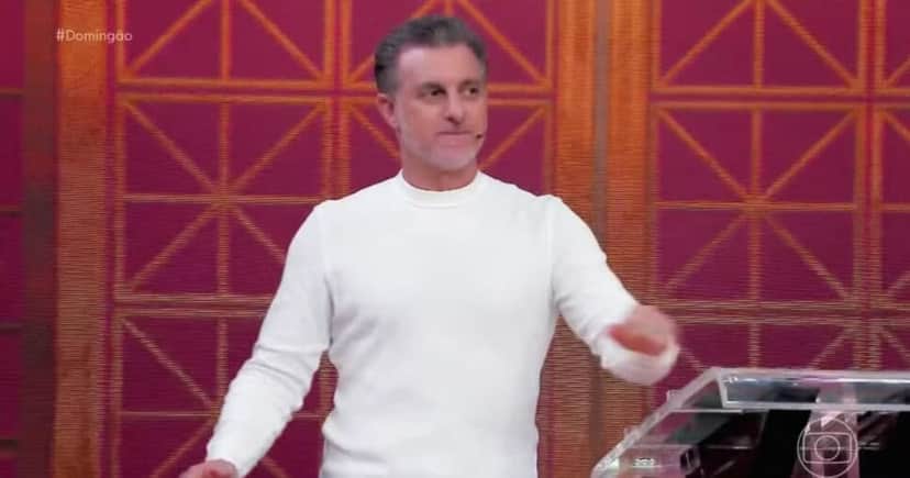 Luciano Huck na atração da Globo (Foto: Reprodução/Globoplay) Luciano Huck na atração da Globo (Foto: Reprodução/Globoplay)