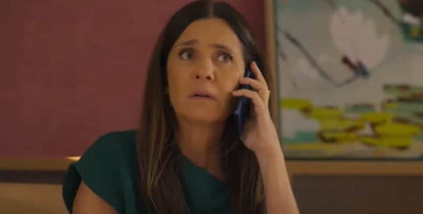 Mércia está alertando Molina de que a casa vai cair (Foto: Reprodução/ TV Globo) Mércia está alertando Molina de que a casa vai cair (Foto: Reprodução/ TV Globo)