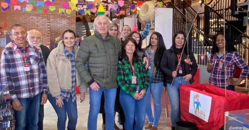 Com R$ 30 milhões em dívidas, Irmãos Abage encerra atividades - Foto Reprodução Internet Com R$ 30 milhões em dívidas, Irmãos Abage encerra atividades - Foto Reprodução Internet