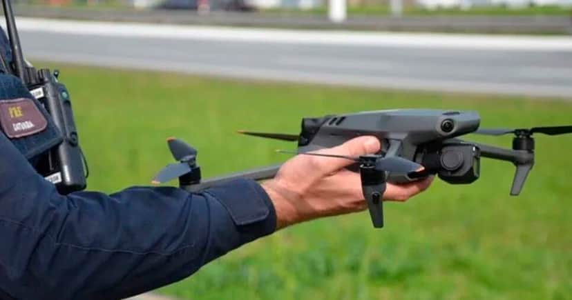 Lei de trânsito - Drones da PRF (Foto: Reprodução) Lei de trânsito - Drones da PRF (Foto: Reprodução)