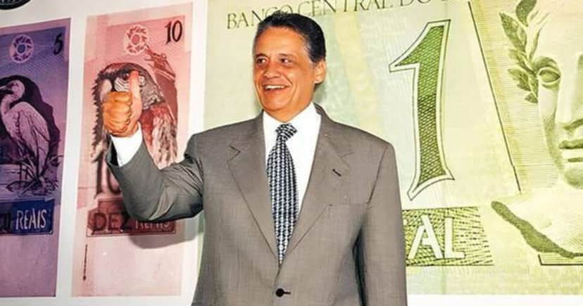 O Plano Real foi implementado em 1994 durante o governo de Itamar Franco, com a participação de Fernando Henrique Cardoso e outros economistas (Foto Reprodução/Memorial da Democracia) O Plano Real foi implementado em 1994 durante o governo de Itamar Franco, com a participação de Fernando Henrique Cardoso e outros economistas (Foto Reprodução/Memorial da Democracia)
