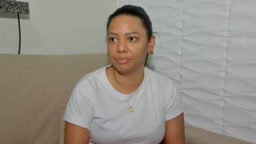 Adrielly Silva ficou sete dias na UTI e precisou de hemodiálise após alisar o cabelo — Foto: TV Verdes Mares Adrielly Silva ficou sete dias na UTI e precisou de hemodiálise após alisar o cabelo — Foto: TV Verdes Mares