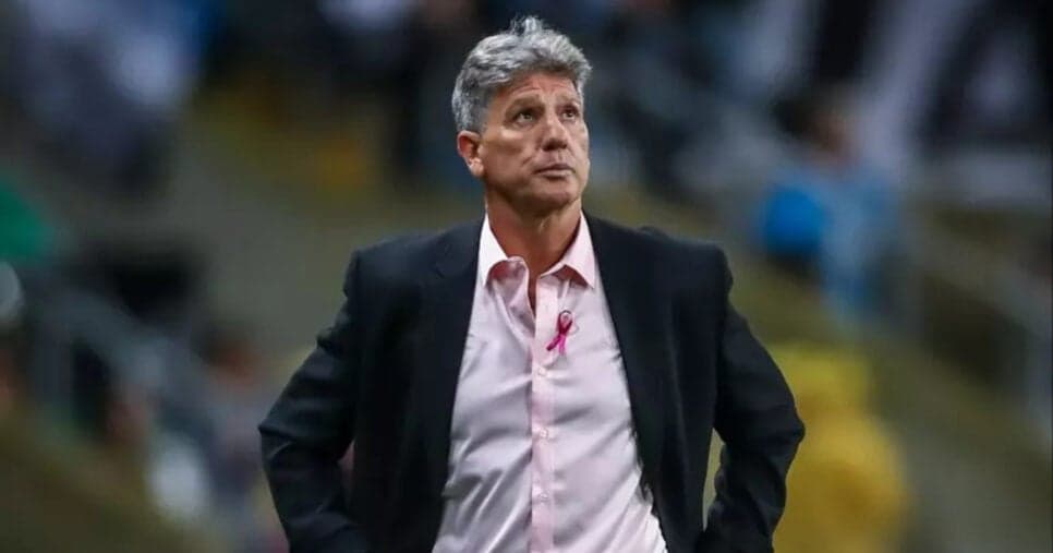 Vingança contra o Grêmio: Renato Gaúcho rival no Brasileirão (Foto: Lucas Uebel/Grêmio/Esporte News Mundo) Vingança contra o Grêmio: Renato Gaúcho rival no Brasileirão (Foto: Lucas Uebel/Grêmio/Esporte News Mundo)