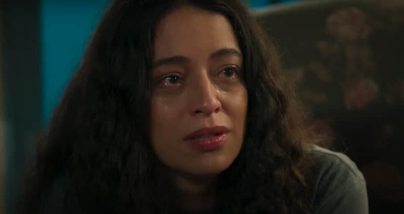 Cacá se desespera após apunhalada de Violeta e pede ajuda (Foto: Reprodução/ TV Globo) Cacá se desespera após apunhalada de Violeta e pede ajuda (Foto: Reprodução/ TV Globo)