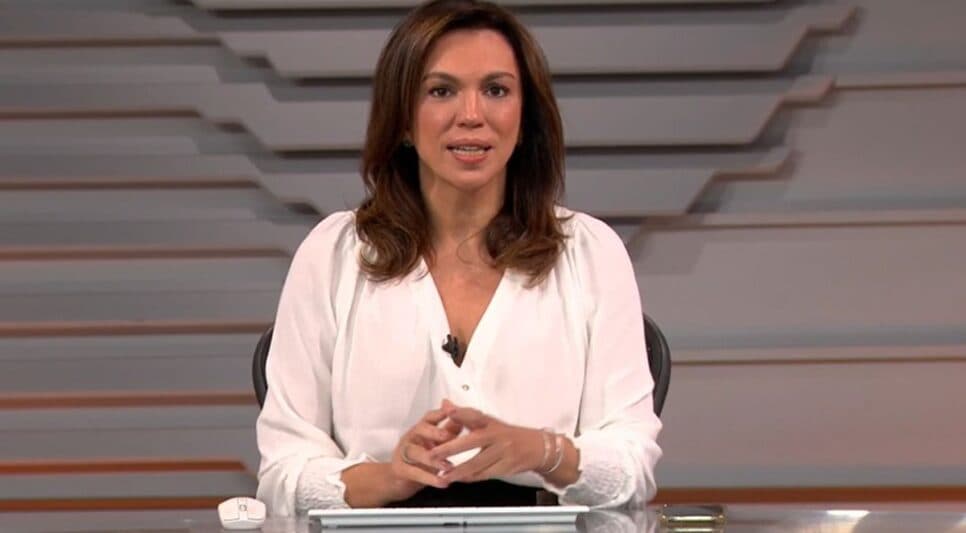 Ana Paula Araújo na bancada do BDBR (Foto: Reprodução/ Globo) Ana Paula Araújo na bancada do BDBR (Foto: Reprodução/ Globo)