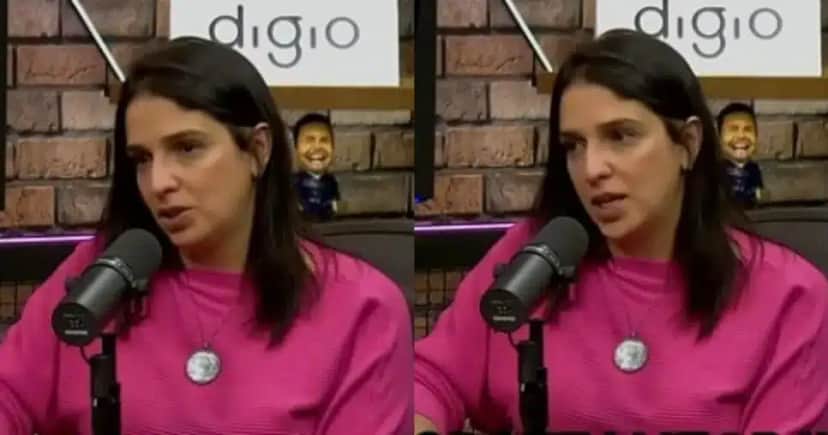 Ana Carolina Oliveira, no Ticaracaticast (Foto: Reprodução/Montagem TV Foco) Ana Carolina Oliveira, no Ticaracaticast (Foto: Reprodução/Montagem TV Foco)