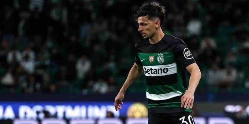 O atacante atualmente defende o Sporting (Reprodução: X) O atacante atualmente defende o Sporting (Reprodução: X)