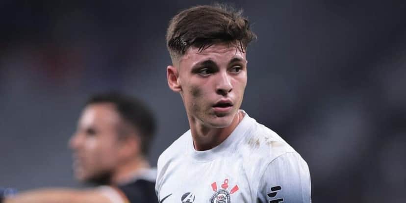 Breno Bidon suspenso para a próxima rodada do Brasileirão (Reprodução: Rodrigo Coca) Breno Bidon suspenso para a próxima rodada do Brasileirão (Reprodução: Rodrigo Coca)