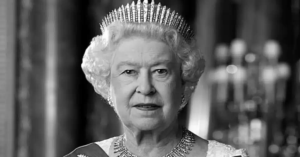 Psicografia da Rainha Elizabeth ll detalha encontro com princesa Diana