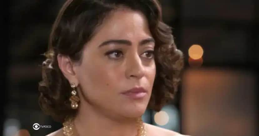 Clarice em Garota do Momento (Foto: Reprodução / Globo / Montagem TV Foco) Clarice em Garota do Momento (Foto: Reprodução / Globo / Montagem TV Foco)