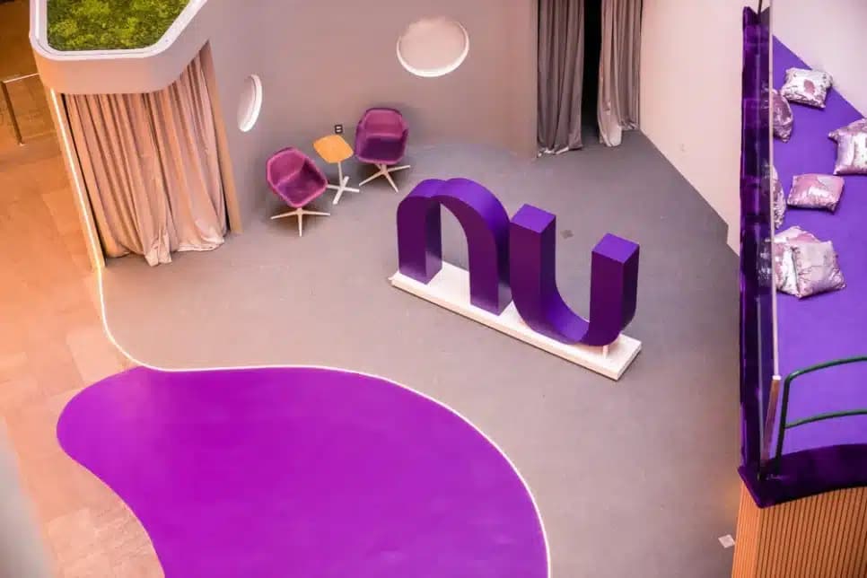 Nubank continua em total crescimento em 2025 (Foto Reprodução/IstoéDinheiro) Nubank continua em total crescimento em 2025 (Foto Reprodução/IstoéDinheiro)