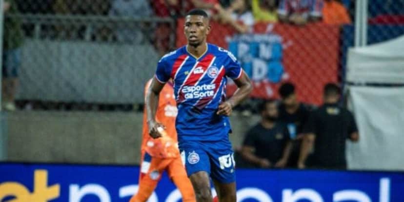 Kanu segue lesionado e se recuperando de cirurgia (Reprodução: Rafael Rodrigues) Kanu segue lesionado e se recuperando de cirurgia (Reprodução: Rafael Rodrigues)