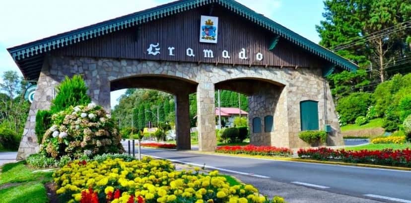Gramado - Foto: Internet Gramado - Foto: Internet