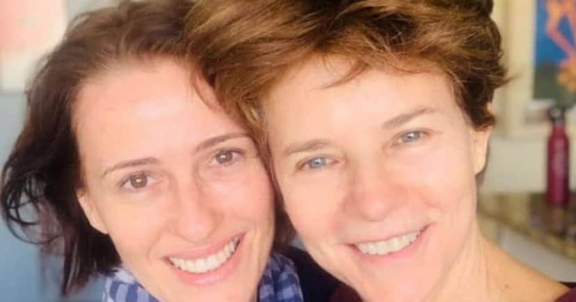 Vera Zimmermann ao lado da namorada Luciana Ramanzini (Foto Reprodução/Instagram) Vera Zimmermann ao lado da namorada Luciana Ramanzini (Foto Reprodução/Instagram)