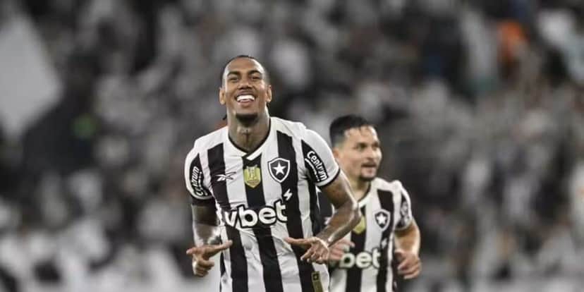 Rwan Cruz não seguirá no Botafogo nesta temporada (Reprodução: André Durão) Rwan Cruz não seguirá no Botafogo nesta temporada (Reprodução: André Durão)