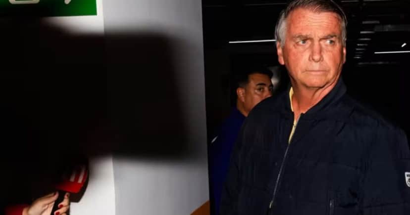 Bolsonaro terá que cumprir prisão domiciliar (Foto: Reprodução/ Internet) Bolsonaro terá que cumprir prisão domiciliar (Foto: Reprodução/ Internet)