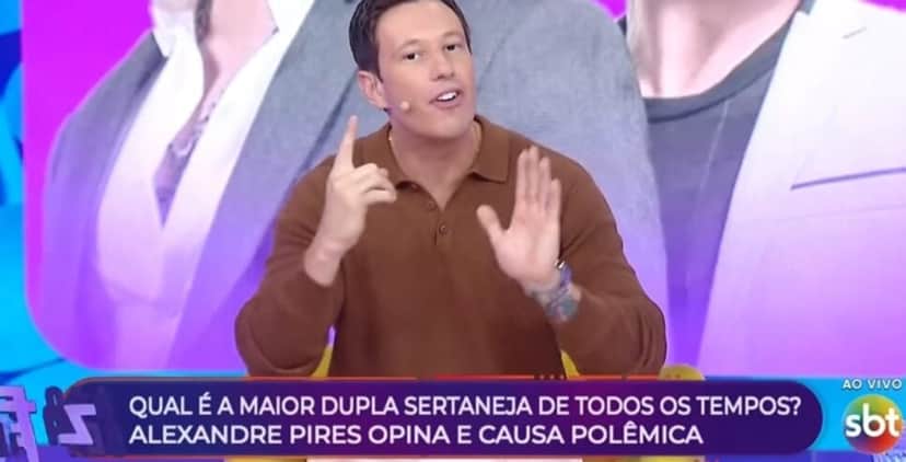 Gabriel Cartolano expõe opiniõ de Alexandre Pires sobre Zezé Di Camargo & Luciano que gerou polêmica nas redes sociais (Foto: Reprodução/ SBT) Gabriel Cartolano expõe opiniõ de Alexandre Pires sobre Zezé Di Camargo & Luciano que gerou polêmica nas redes sociais (Foto: Reprodução/ SBT)