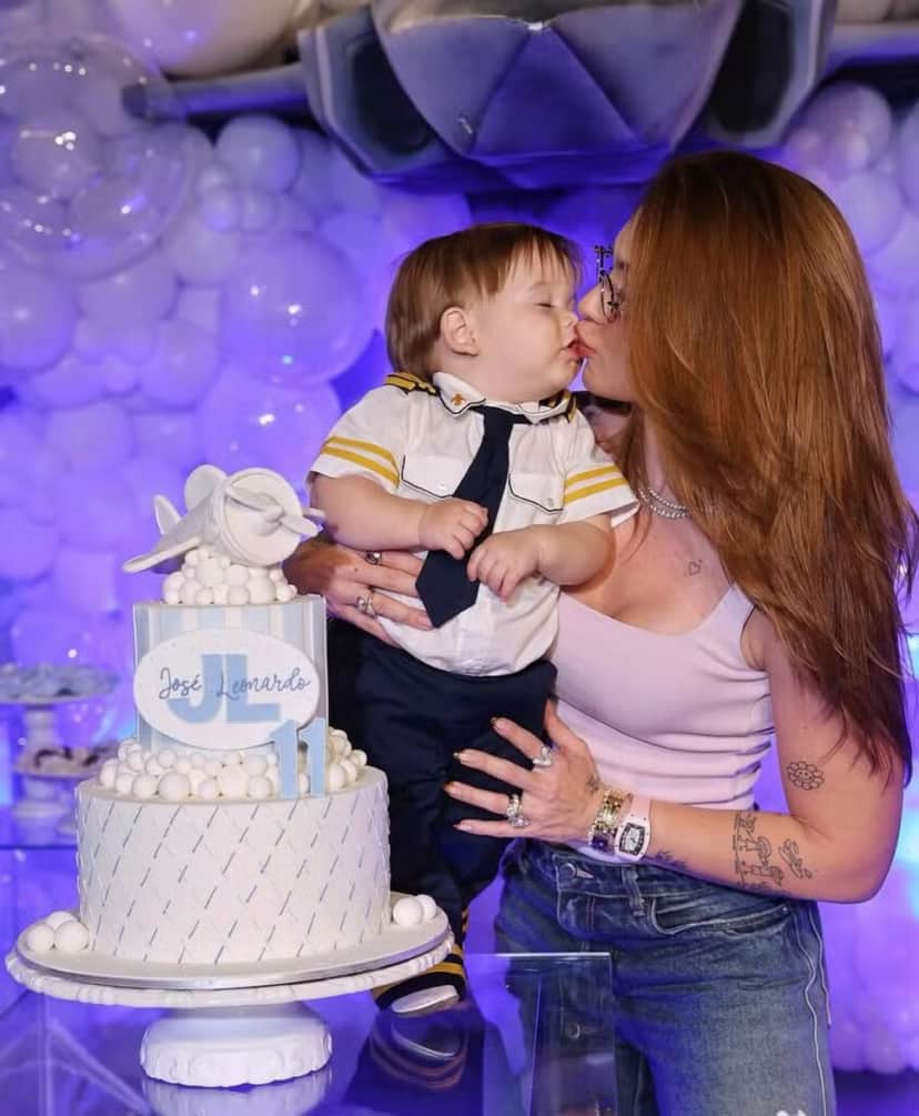 Virginia Fonseca acabou sendo criticada por beijo na boca de José Leonardo (Foto: Reprodução/ Internet) Virginia Fonseca acabou sendo criticada por beijo na boca de José Leonardo (Foto: Reprodução/ Internet)