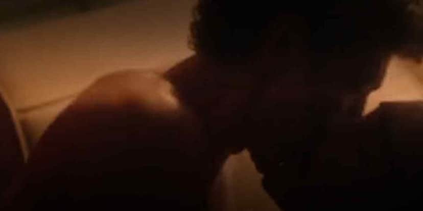 Cena da série Máscaras de oxigênio não cairão automaticamente (Foto: Reprodução / HBO Max) Cena da série Máscaras de oxigênio não cairão automaticamente (Foto: Reprodução / HBO Max)