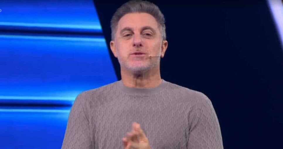 Luciano Huck no Domingão (Foto: Reprodução / Globo) Luciano Huck no Domingão (Foto: Reprodução / Globo)