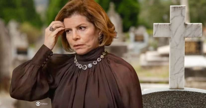 Ilustração de Odete em cemitério em Vale Tudo (Foto: Reprodução / Globo / Montagem TV Foco) Ilustração de Odete em cemitério em Vale Tudo (Foto: Reprodução / Globo / Montagem TV Foco)